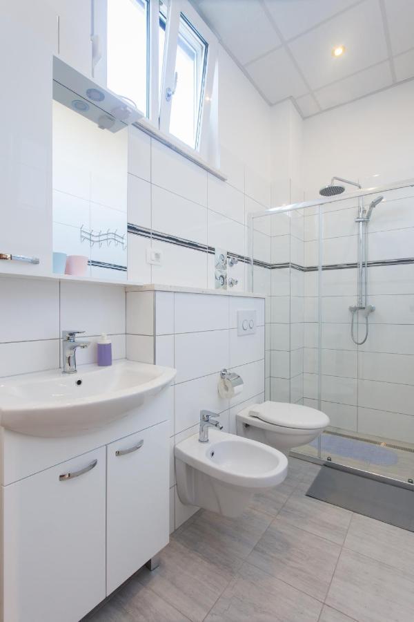 Apartments Villa Japeri Kaštela Rom bilde